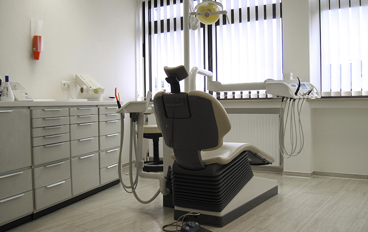 Romantisch schönes Foto mit roten Hausdächern